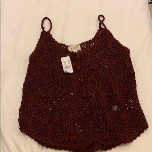 LA Hearts maroon knit top